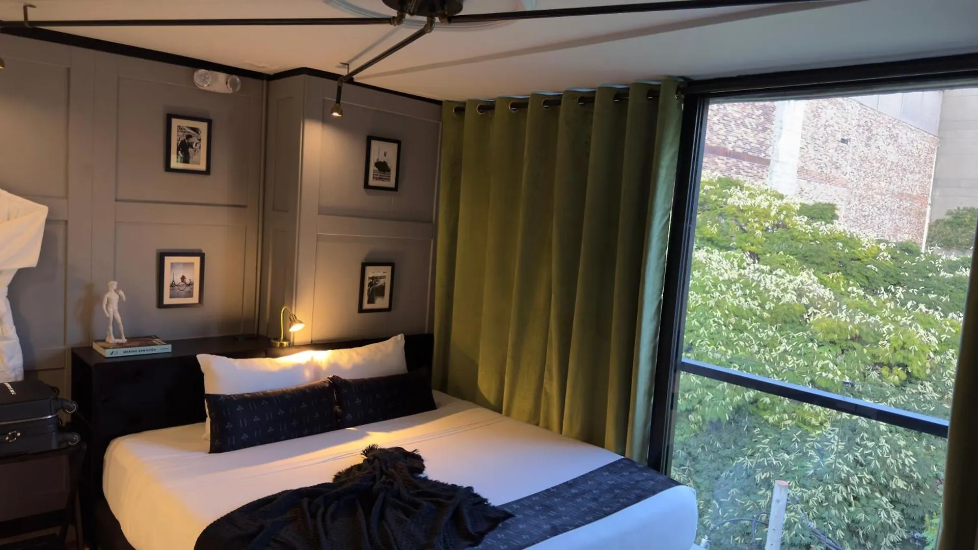 Hotel Helene Medellín 4*,