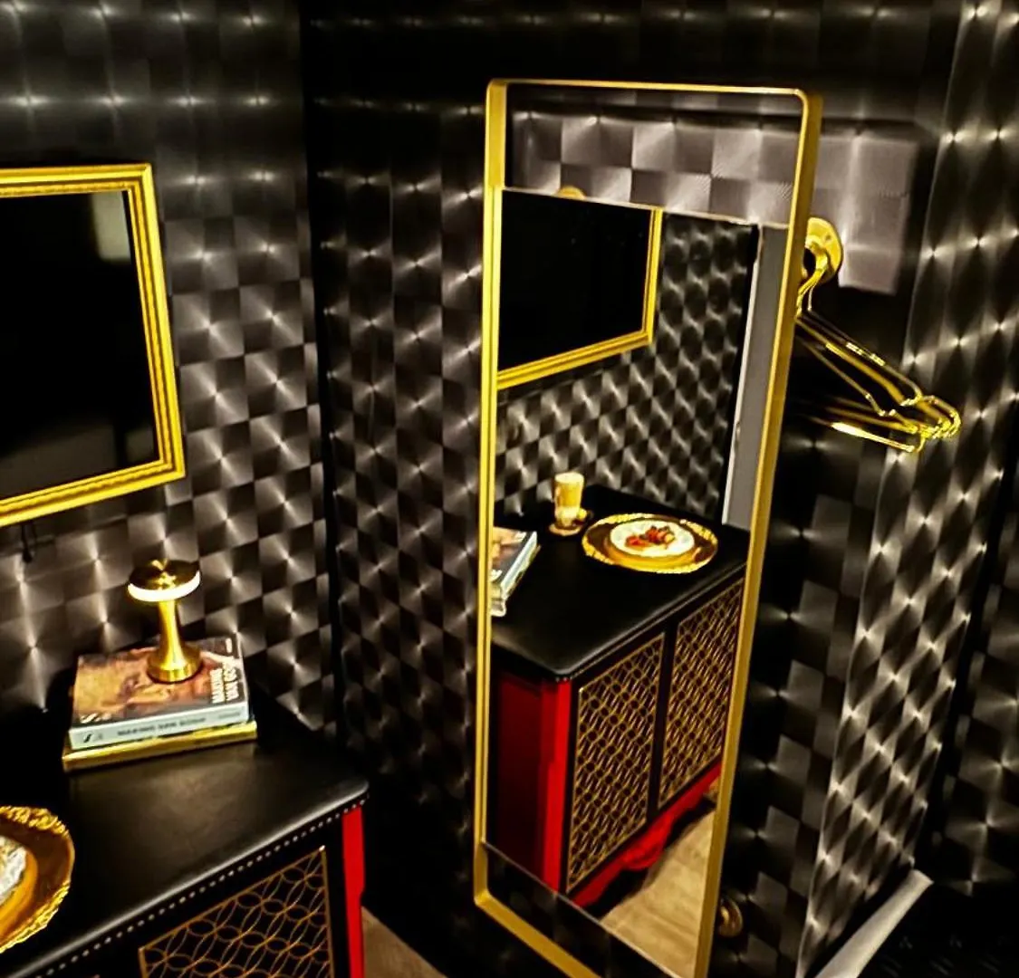 Hotel Helene Medellin 4*,  Colombia
